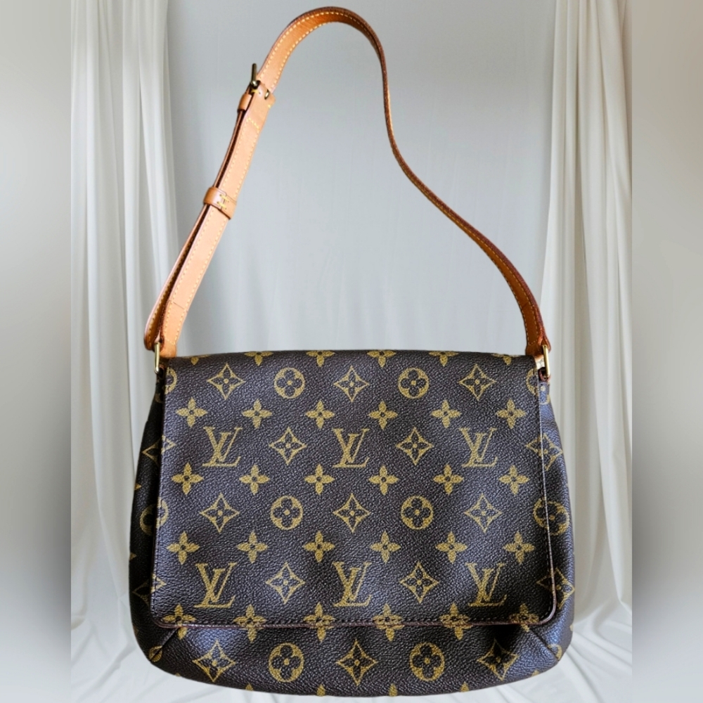 LV Musette